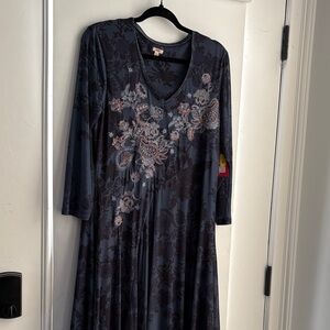 Reba Dark Floral Long Sleeve Dress